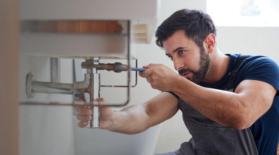 Professional clogged toilet repair in Oak Grove, MO